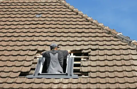 Pose de velux - Courtisols